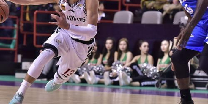 出了出色的 出了出色的