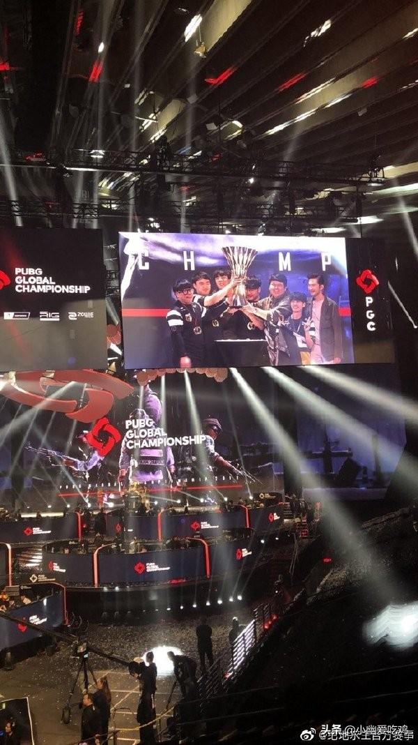 都让我们更 都让我们更