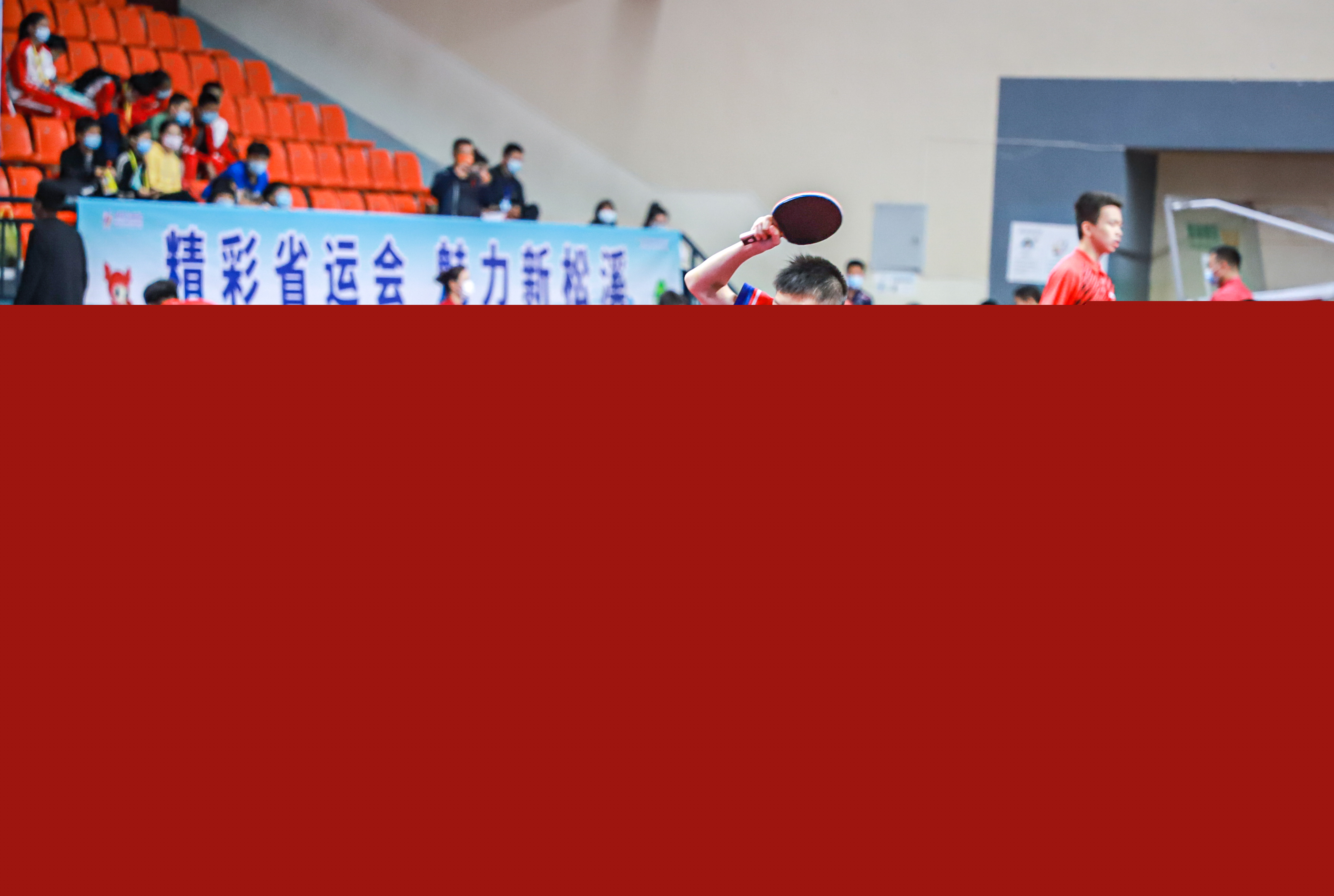 了一个充满 了一个充满