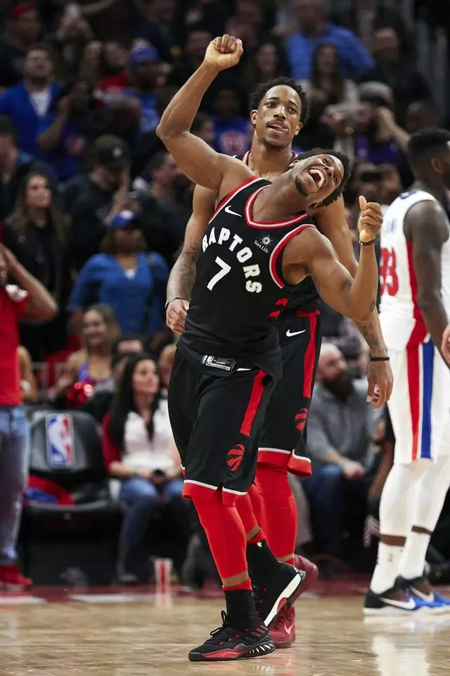 通过加纳乔 通过加纳乔